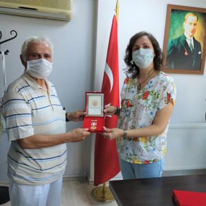 “Kuzey Kıbrıs Türk Cumhuriyeti Milli Mücadele Madalyası Beratı” Takdim Edildi. - fotoğraf 3
