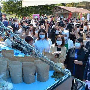 Edirne “Kadın El Emeği Ürünleri Satış ve Tanıtım Otobüsü” Çalışmalara Başladı - fotoğraf 20