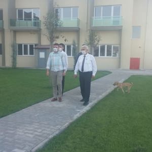 İlimiz Emirdağ İlçesinde Hayırsever Fazlı HALAÇ tarafından yapımı tamamlanan Fazlı-Macide Halaç Yaşlı Bakım ve Rehabilitasyon Merkezi açılış için hazırlanıyor. - fotoğraf 1