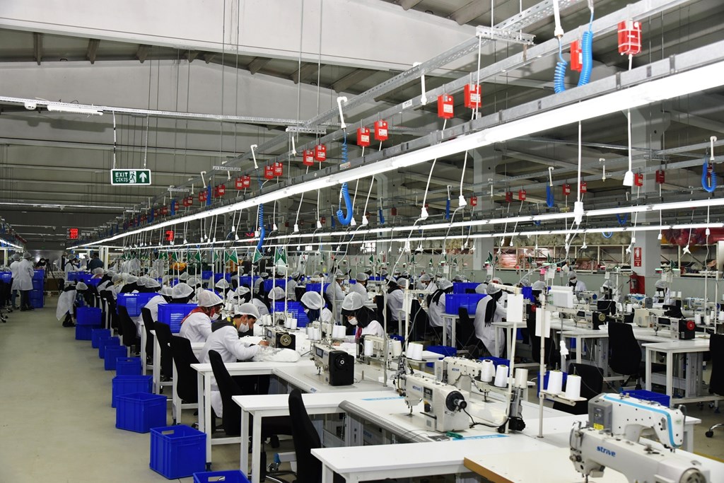 Bakan Selçuk: “Kısa Çalışma Ödeneğinin Süresi, Mevcut Yararlanan Kişiler İçin Cumhurbaşkanımızın Kararıyla 2 Ay Süreyle Uzatıldı