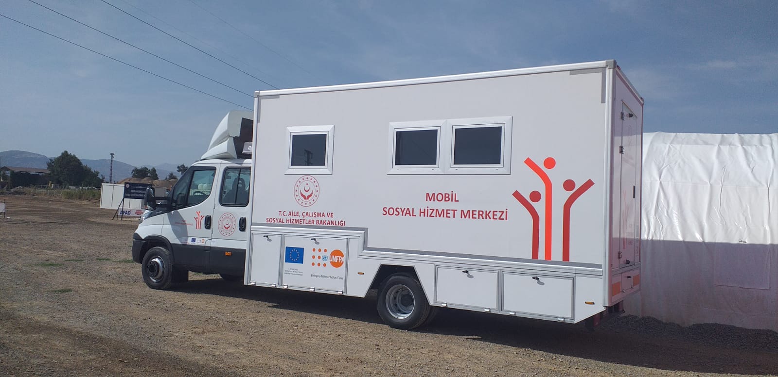 Bakan Selçuk: "Giresun’da Sel Felaketinden Etkilenen Vatandaşlarımız İçin Sosyal Yardımlaşma ve Dayanışma Vakıflarına 5 Milyon TL Daha Ek Kaynak Gönderdik"