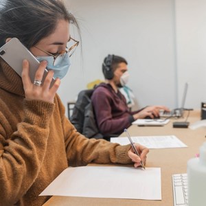 Binlerce Çalışan Kadına "Finansal Okuryazarlık" Eğitimi - fotoğraf 1