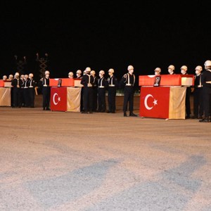 Çatak Şehitleri Törenle Memleketlerine Uğurlandı - fotoğraf 2