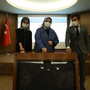 Bakan Selçuk: “Devlet Korumasından Yararlanmış 805 Gencimizi Kamuda İstihdam Edeceğiz” - fotoğraf 1