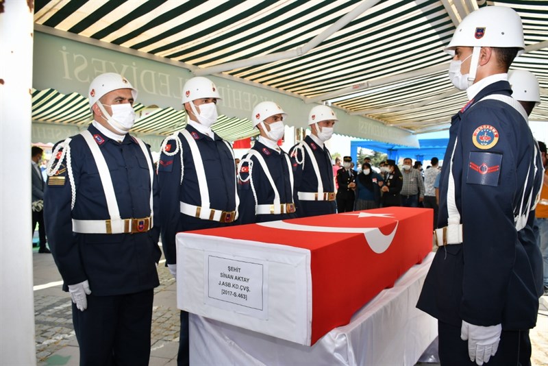 Şehidimiz J. ASB. KD. ÇVŞ. Sinan AKTAY Dualarla Ebediyete Uğurlandı