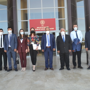 Şehit Yakınlarına ve Gazilerimize Devlet Övünç Madalyası ve Beratı Tevcih Edildi - fotoğraf 6