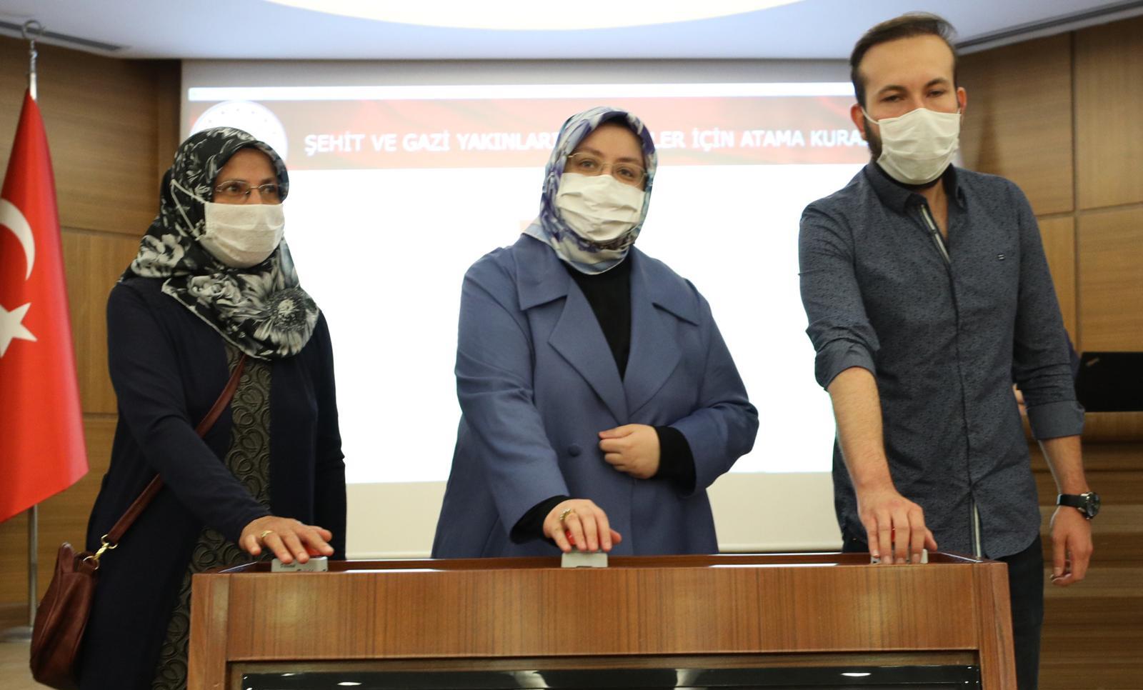 Bakan Selçuk: “Sunduğumuz İmkanlarla Gazilerimizi Desteklemeye Devam Ediyoruz.”