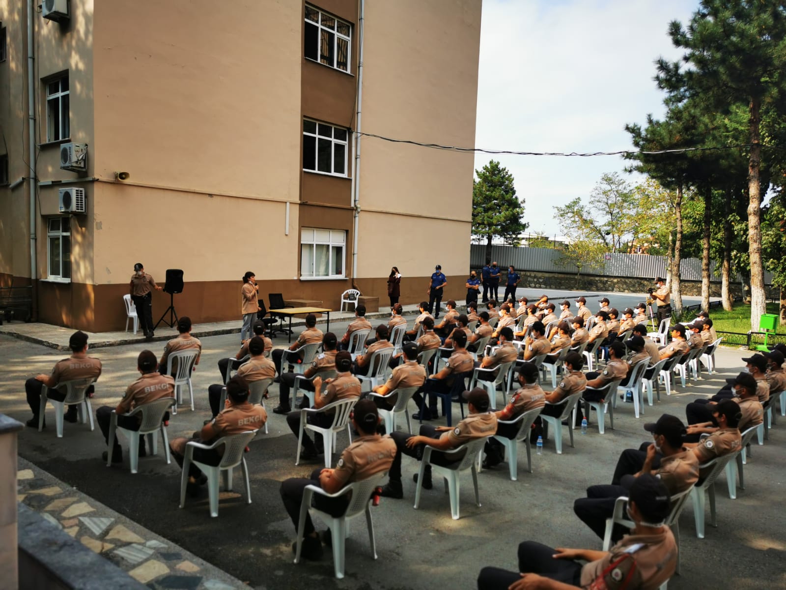 Çarşı ve Mahalle Bekçisi Adaylarına Kadına Yönelik ve Aile İçi Şiddetle Mücadele Eğitimi Gerçekleştirildi