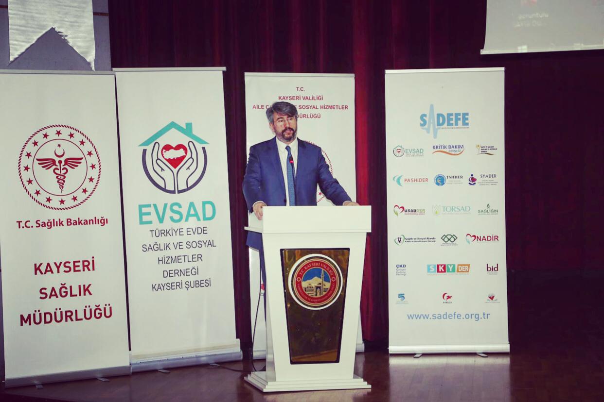 Engelli ve Yaşlı Hizmetleri Genel Müdürü Uzm. Dr. Orhan KOÇ Kayseri’de “Bütünleşik Sağlık ve Bakım Hizmetleri” Sempozyumu Açılış Konuşmasını Yaptı