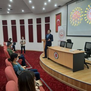 Huzurevi Personellerine Yönelik “COVİD-19 Pandemisi Ve Personellerin Alması Gereken Tedbirler” Konulu Eğitim Düzenlendi.  - fotoğraf 2