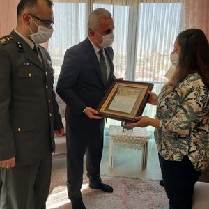 Şehit Piyade Uzman Çavuş Furkan Erbil’in Ailesine  Şehadet Belgesi Verildi - fotoğraf 9