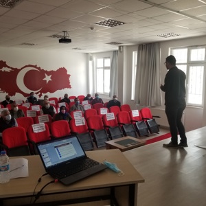 Yayladere İlçesinde Muhtarlara Kadına Yönelik Şiddetle Mücadele Konulu Seminer Düzenlendi. - fotoğraf 3