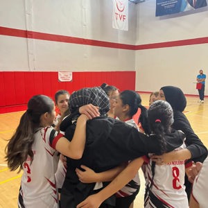 Voleybol Türkiye Şampiyonası’nda Takımımızdan Güzel Başarı! - fotoğraf 1