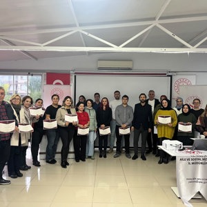Afet ve Acil Durumlarda Psikososyal Destek Başlangıç Düzey Eğitimi Düzenlendi - fotoğraf 2