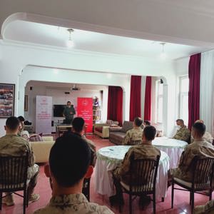 Adaklı İlçesinde Görev Yapan Güvenlik Korucuları ve Jandarma Personellerine Kadına Yönelik Şiddetle Mücadele Semineri Verildi - fotoğraf 3
