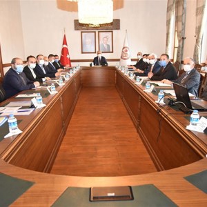 Valimiz Sayın Avni Çakır Başkanlığında “Kadına Yönelik Şiddetle Mücadele” Toplantısı Yapıldı - fotoğraf 2