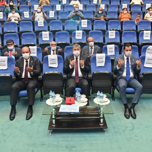Şehitlerimizin Aileleri ve Gazilerimize Devlet Övünç Madalyası ve Beratı, Cumhurbaşkanımız Adına, Sayın Valimiz Dr. Erdinç Yılmaz Tarafından Verildi - fotoğraf 3