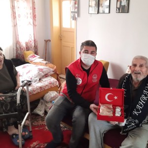 Kore Cumhuriyeti Büyükelçiliğinden Kore Gazilerimize Anlamlı Hediye - fotoğraf 1
