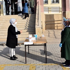 Bakan Selçuk: “Adaylar, KPSS-2021/1 Merkezi Yerleştirmeleri İçin 1-8 Temmuz, KPSS-2021/2 Merkezi Yerleştirmeleri İçin 22-29 Aralık Tarihleri Arasında Tercih Yapabilecek” - fotoğraf 1