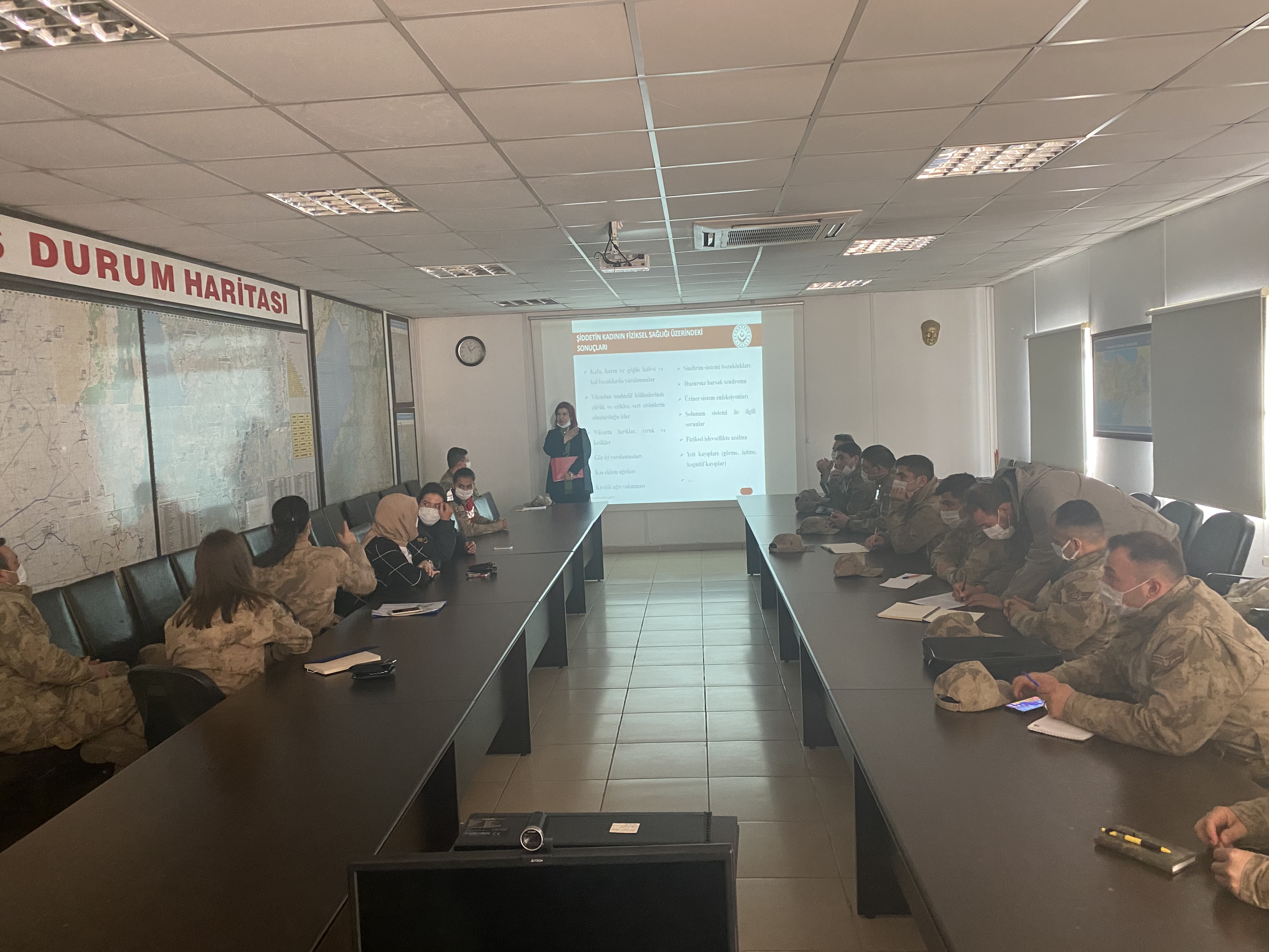 Dörtyol Jandarma Karakol Komutanlığı'na "Kadına Yönelik Şiddetle Mücadele"  Konulu Seminer Verildi.