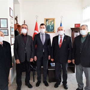 Yalova AÇSHM İl Müdürü Arif LAÇİN ,  Muharip Gaziler Dernek Başkanı Sayın Şakir GÜNER’i  Ziyaret Etti. - fotoğraf 1