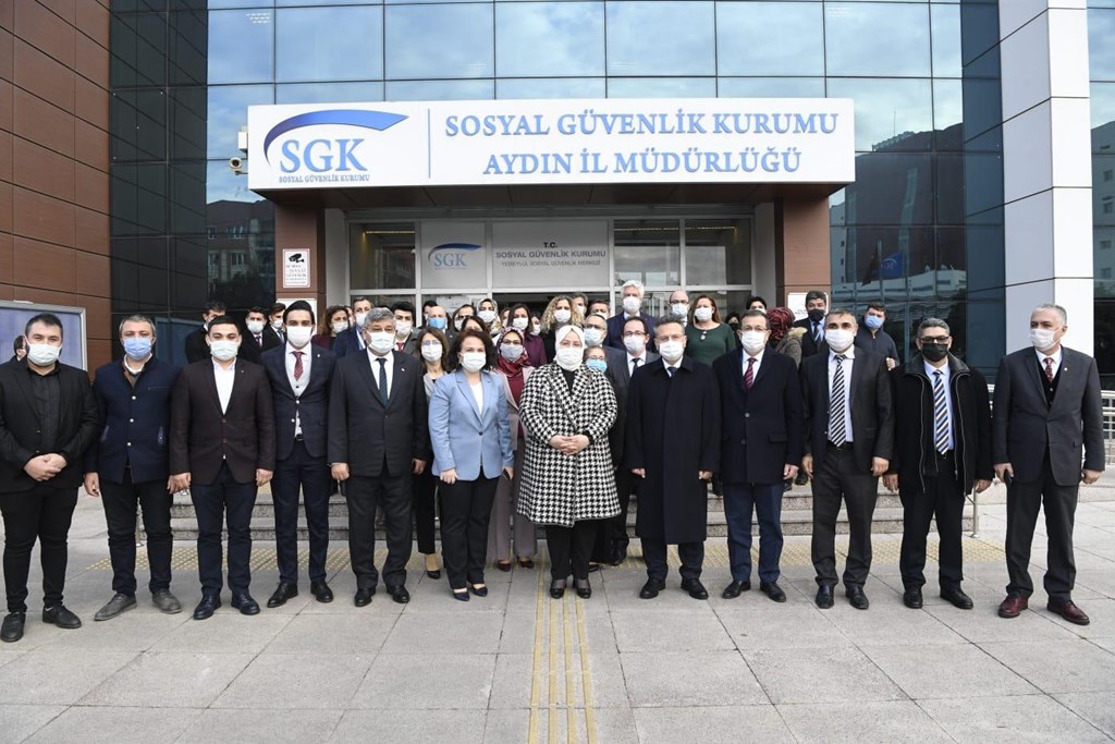 Bakan Selçuk: “SGK'ye 1 Milyon 770 Bin Kişi 90 Milyar Lirayı Aşan Borç Yapılandırması İçin Başvurdu”