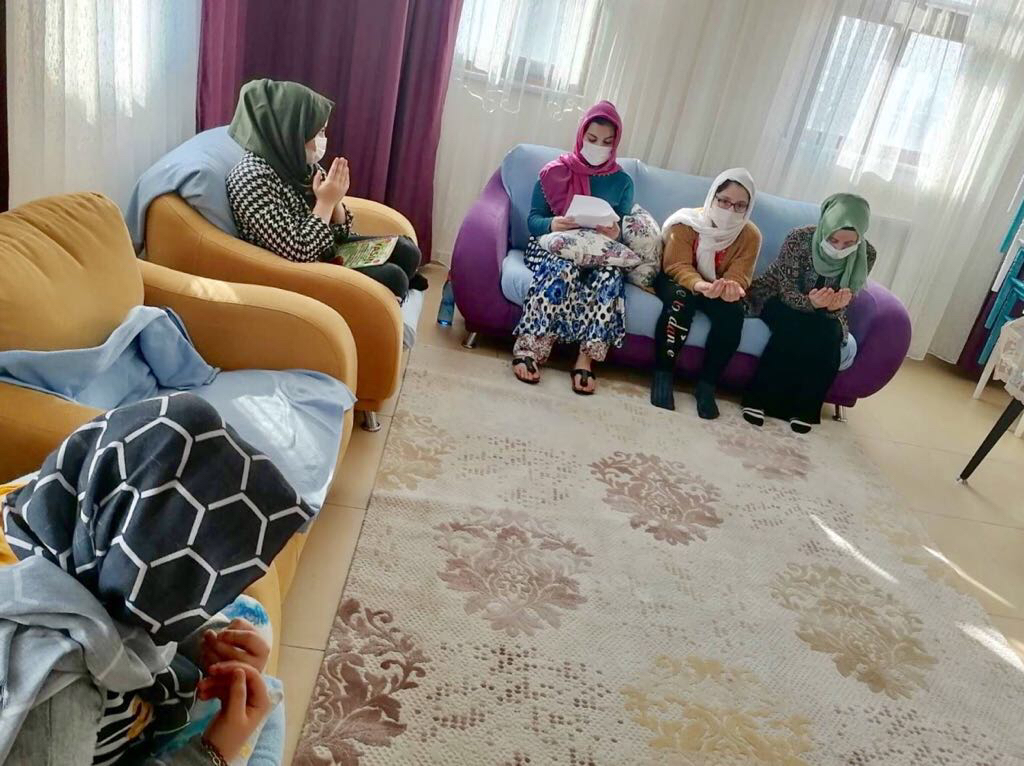 Kestel Çocuk Destek Merkezi Çocuklarımız Şehitlerimizi Dualarla Yâd Etti