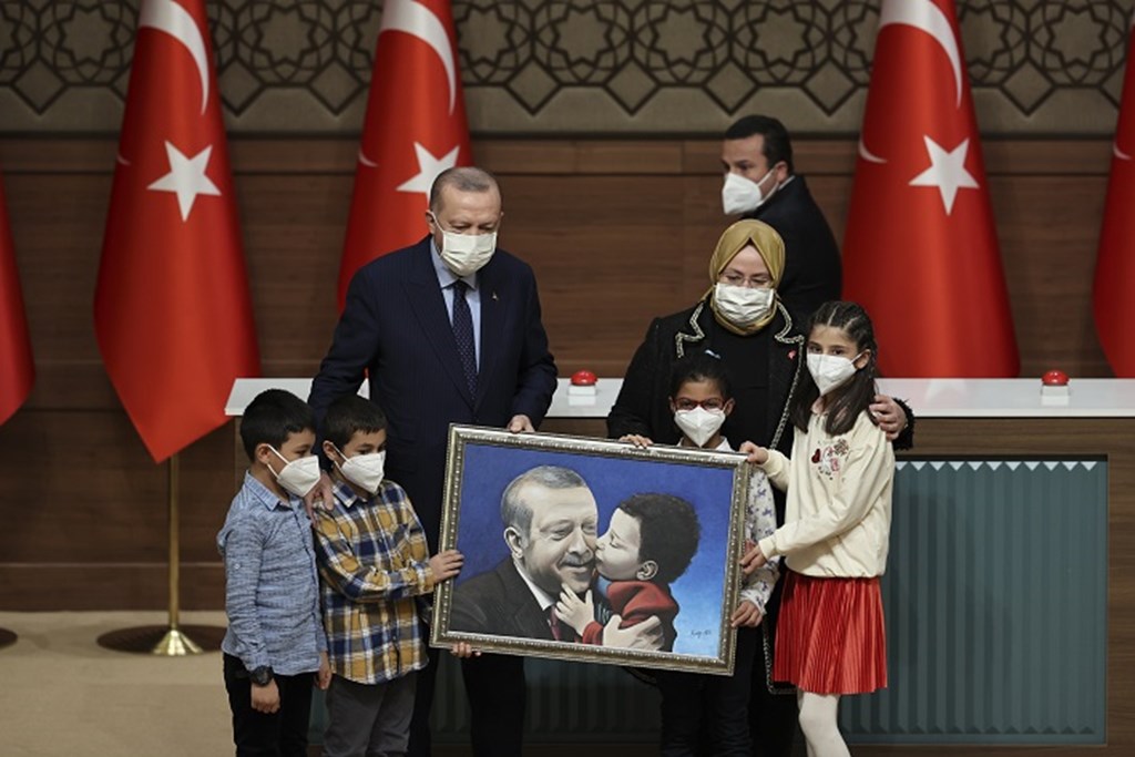 Bakan Selçuk: “Atanan Gençler “İş Hayatına Uyum Seminerleri” ile İş Hayatına Hazırlanıyor”