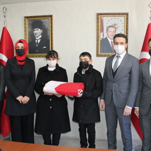Anadolu Gönül Yolu 81 Genç 81 Bayrak - fotoğraf 6