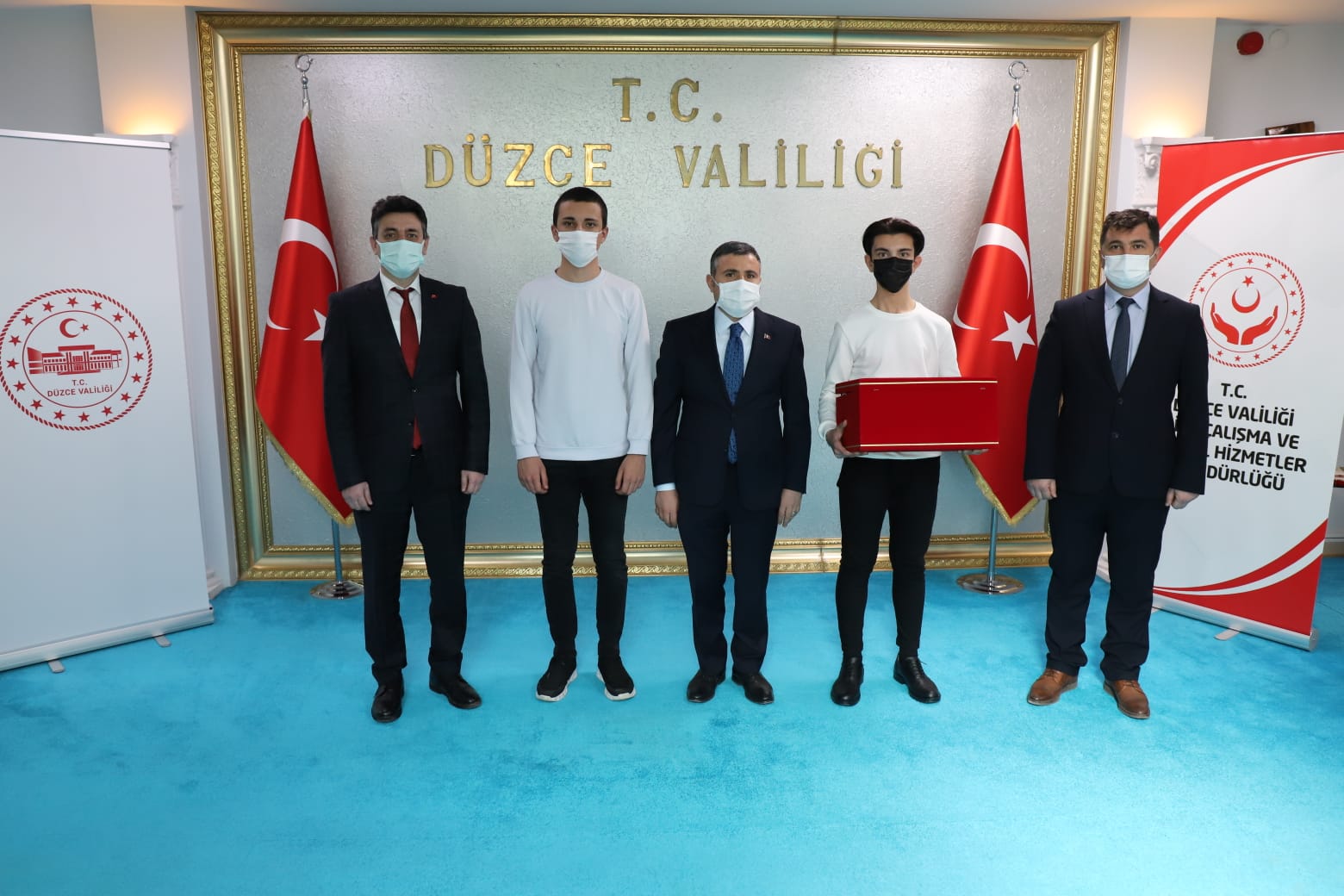 Anadolu Gönül Yolu - 81 Genç 81 Bayrak etkinliği kapsamında Şanlı Bayrağımızı Sakarya’dan devraldık.