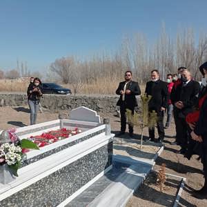 İdlib  Şehidimiz Fatih KARA Kabiri Başında Anıldı  - fotoğraf 2