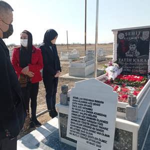 İdlib  Şehidimiz Fatih KARA Kabiri Başında Anıldı  - fotoğraf 4