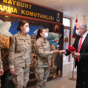 İl Müdürü Kemal GÜMRÜKÇÜ, 8 Mart Dünya Kadınlar Günü Münasebetiyle Ortak Çalışmalar Yaptığımız Kurumları Ziyaret Etti. - fotoğraf 10