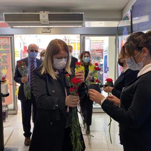 8 Mart Dünya Kadınlar Günü Kutlu Olsun - fotoğraf 18