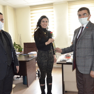 AÇSH İL MÜDÜRLÜĞÜNDE 8 MART JESTİ - fotoğraf 3