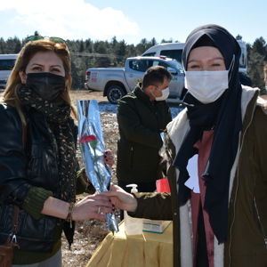 8 Mart Dünya Kadınlar Günü’nde Fidanlar Toprakla Buluştu - fotoğraf 18