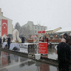 8 Mart Kadınlar Günü Etkinliği Yapıldı. - fotoğraf 3