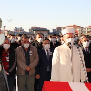 Şehit Ast. Kd. Çvş. Şükrü Karadirek Dualarla Ebediyete Uğurlandı - fotoğraf 7