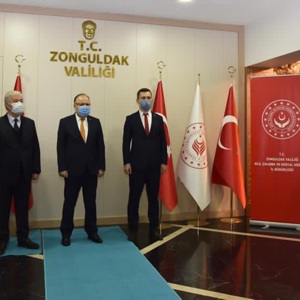 Emeğin Başkenti Şanlı Bayrağımızla Çanakkale Yolunda " Anadolu Gönül Yolu 81 Genç, 81 Bayrak " - fotoğraf 5