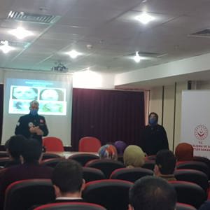 İl Müdürlüğümüze Bağlı Bingöl Sosyal Hizmet Merkezi’nde  Görevli Personellerine Madde Bağımlılığı Semineri Düzenlendi - fotoğraf 2