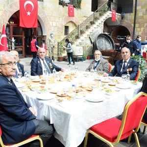 Devlet Övünç Madalyası ve Beratı Tevcih Töreni Düzenlendi - fotoğraf 3