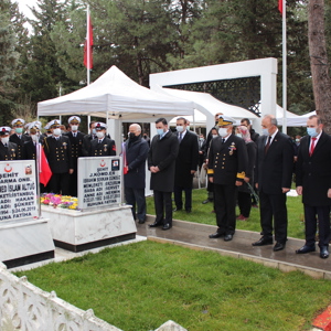 18 Mart Şehitleri Anma Günü ve Çanakkale Deniz Zaferi'nin 106. Yıl Dönümü Dolayısıyla İlimizde Çeşitli Törenler Düzenlendi. - fotoğraf 1