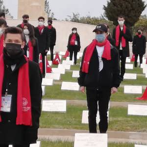 18 Mart Şehitleri Anma Günü Ve Çanakkale Deniz Zaferi'nin 106. Yıl Dönümünde 7 Bölgeden  7 Bayrak Göndere Çekildi. - fotoğraf 2