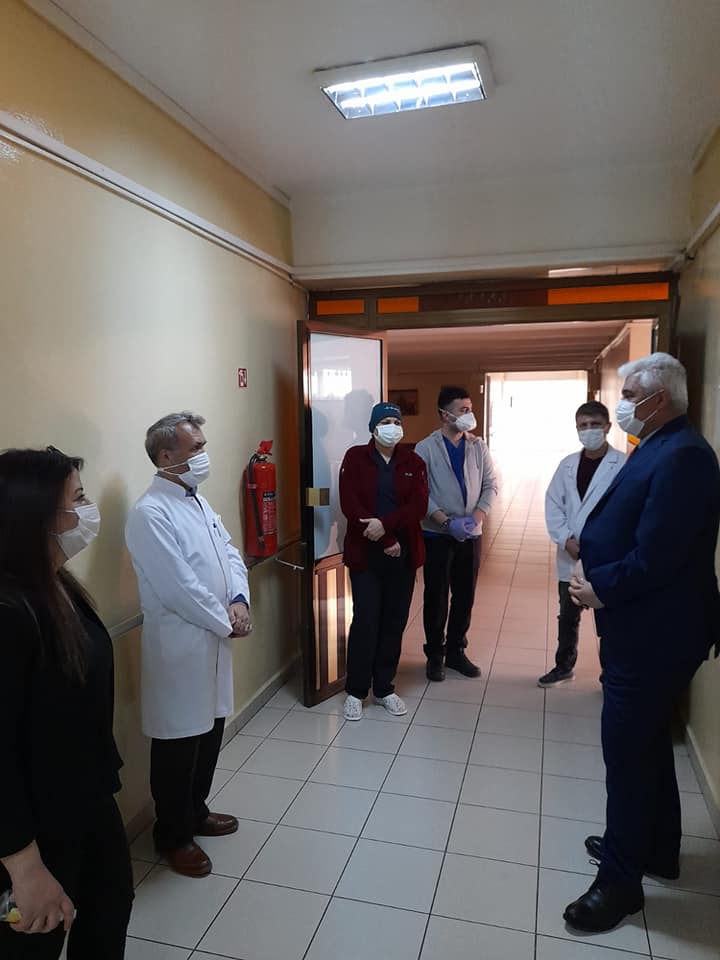 İl Müdürümüz Abdullah Savaş, Yaşlılar Haftası vesilesiyle Kastamonu Huzurevimizde kalan yaşlılarımızı ziyaret etti.