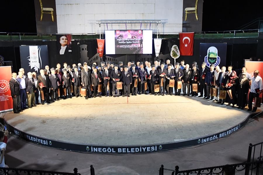 İnegöl İlçemizdeki Gazilerimize Madalya ve Beratları Verildi