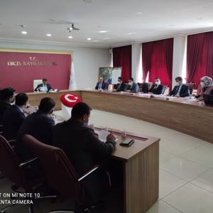 Erciş'te 5395 Sayılı Çocuk Koruma Kanunu Kapsamında Çocuk Koruma İlçe Koordinasyon Kurulu Toplantısı Yapıldı. - fotoğraf 2