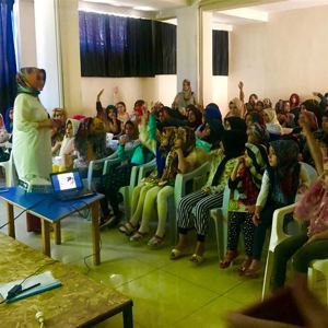 Aile Eğitim Programı” Kapsamında Belediye Koordinasyon Merkezi’nde “İnternet ve Bilinçli Medya Kullanımı” Konulu Seminer Yapıldı - fotoğraf 4
