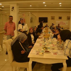 SOSYAL UYUM KAPSAMINDA ÇOCUK HAKLARI İL ÇOCUK KOMİTESİ İFTAR PROGRAMI - fotoğraf 2