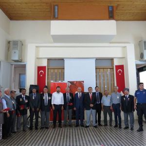 MİLLİ MÜCADELE MADALYASI TAKDİM TÖRENİ (SINDIRGI) - fotoğraf 1