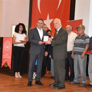 Kıbrıs Gazilerimize Milli Mücadele Madalyaları Törenle Verildi - fotoğraf 7